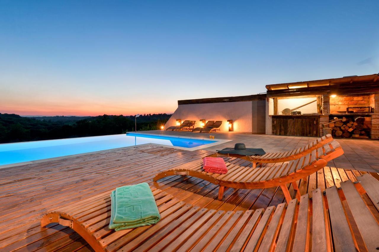 Holiday Home Dika Sveti Martin Na Muri Esterno foto