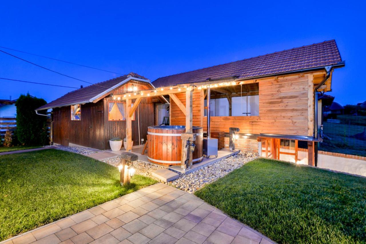 Holiday Home Dika Sveti Martin Na Muri Esterno foto