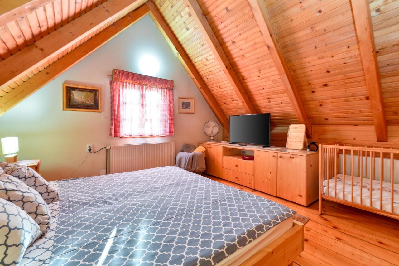 Holiday Home Dika Sveti Martin Na Muri Esterno foto